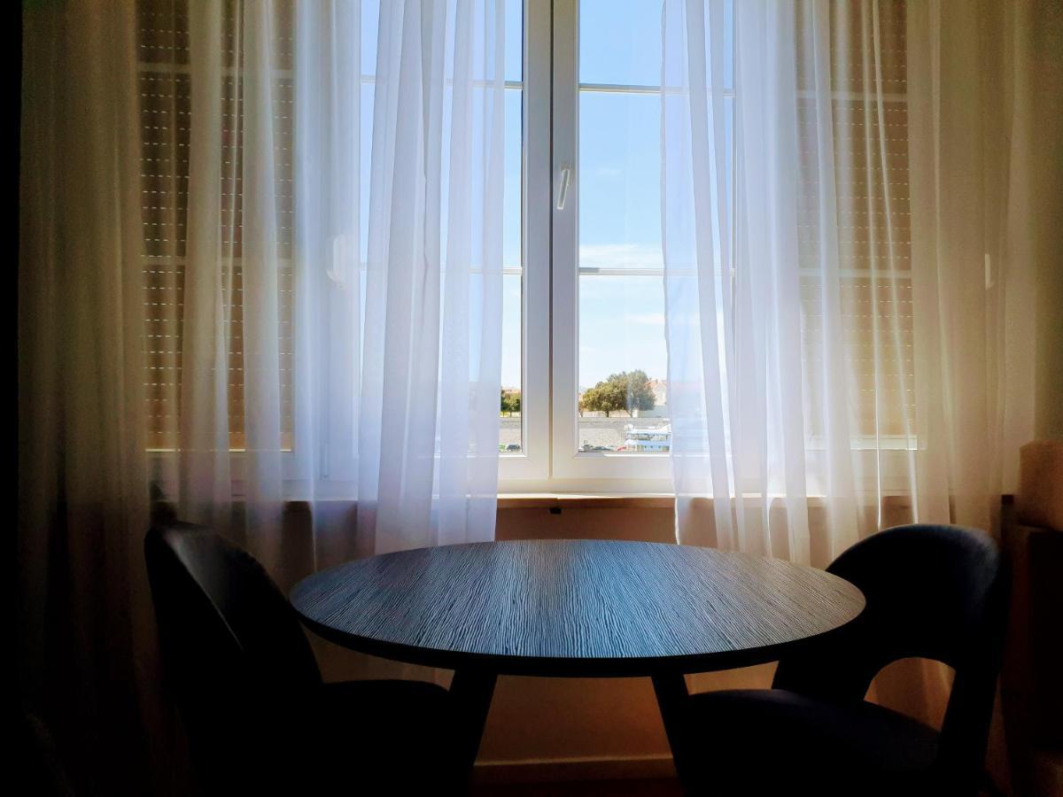 Accommodation Iva Задар Екстериор снимка