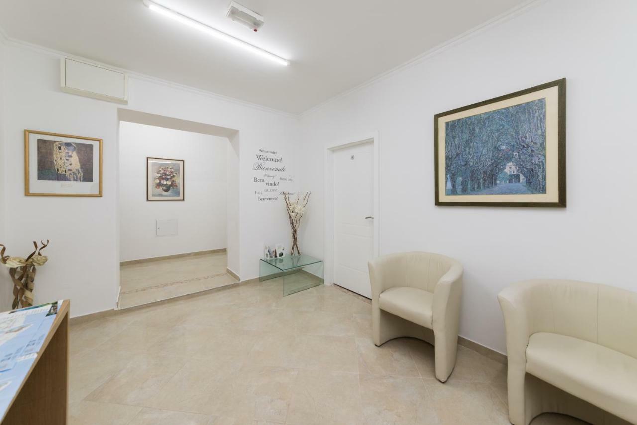 Accommodation Iva Задар Екстериор снимка